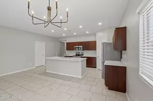 12394 W Reyher Farms Loop, Marana, AZ 85653 - Photo 15