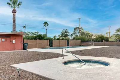 712 W Limberlost Drive #16, Tucson, AZ 85705 - Photo 39