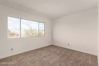 712 W Limberlost Drive #16, Tucson, AZ 85705 - Photo 11