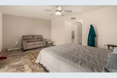 3944 S Placita De La Moneda, Green Valley, AZ 85622 - Photo 17