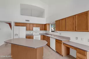 725 S Smokey Mountains Rd, Tucson, AZ 85748 - Photo 13