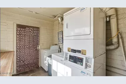 101 E University Boulevard #APT 1, Tucson, AZ 85705 - Photo 13