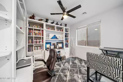 682 W Calle Espadero, Sahuarita, AZ 85629 - Photo 5