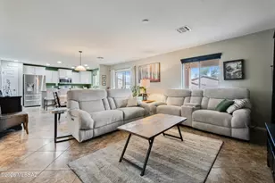 1251 W Molinetto Dr, Oro Valley, AZ 85737 - Photo 9