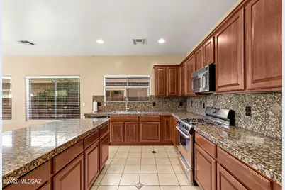 2730 E Scenic Overlook Place, Tucson, AZ 85739 - Photo 15