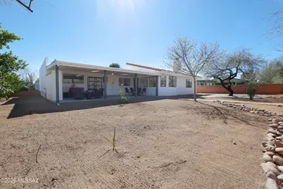 110 W Calle Melendrez, Green Valley, AZ 85614 - Photo 23