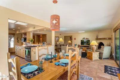 1300 N Placita Parasol, Green Valley, AZ 85614 - Photo 13