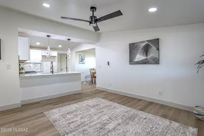 2103 E 33rd Street, Tucson, AZ 85713 - Photo 11