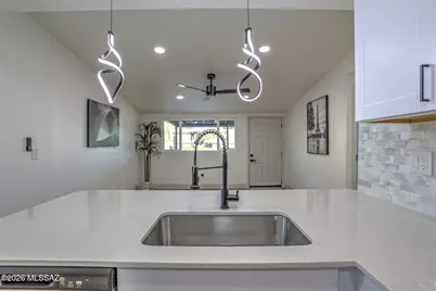 2103 E 33rd Street, Tucson, AZ 85713 - Photo 15