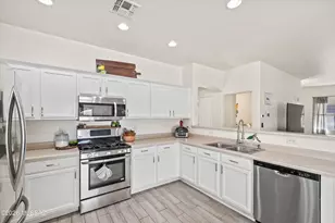 398 E Camino Rancho Seco, Sahuarita, AZ 85629 - Photo 9