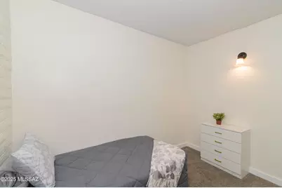 6759 E Hawk Drive, Tucson, AZ 85730 - Photo 11