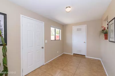 6759 E Hawk Drive, Tucson, AZ 85730 - Photo 25