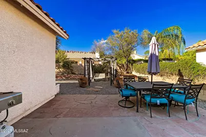 7589 E Via Los Arbustos, Tucson, AZ 85750 - Photo 19