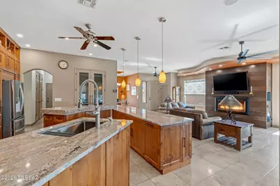 312 W Vistoso Highlands Drive, Oro Valley, AZ 85755 - Photo 11