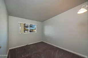 6322 E Duke Dr, Tucson, AZ 85710 - Photo 9