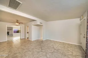 6322 E Duke Dr, Tucson, AZ 85710 - Photo 17