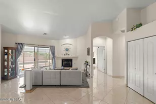 778 E Josephine Canyon Dr, Green Valley, AZ 85614 - Photo 9