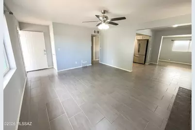 6702 E Scarlett Street, Tucson, AZ 85710 - Photo 7