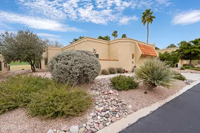 901 E Camino Corrida, Oro Valley, AZ 85704 - Photo 3