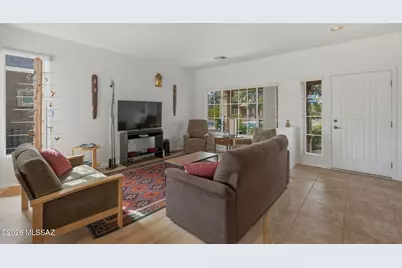 14700 N Flagstone Drive, Oro Valley, AZ 85755 - Photo 5