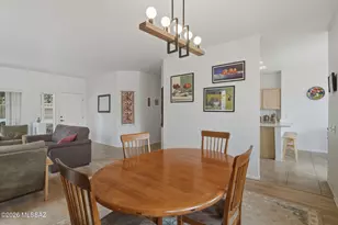 14700 N Flagstone Dr, Oro Valley, AZ 85755 - Photo 3