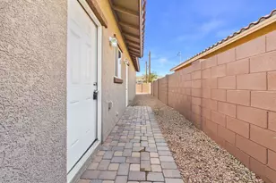 31 E Elm St, Tucson, AZ 85705 - Photo 23