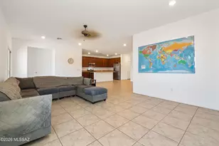 6265 S Desert Peak Dr, Tucson, AZ 85706 - Photo 11