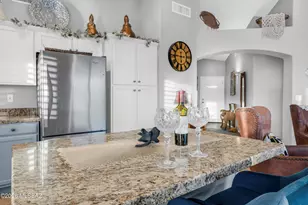 9908 E Shadow Glen Ct, Tucson, AZ 85748 - Photo 17