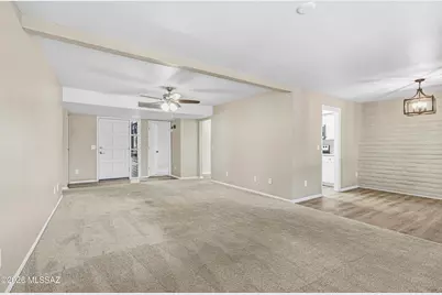 8300 N Mesquite Shadows Drive, Tucson, AZ 85704 - Photo 7