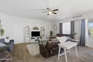 8286 W Calle Sancho Panza, Tucson, AZ 85757 - Photo 9