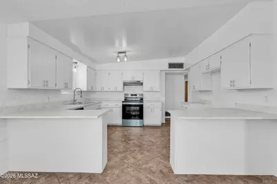 3201 N Olsen Avenue, Tucson, AZ 85719 - Photo 7