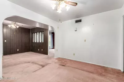 1952 W Brichta Drive, Tucson, AZ 85745 - Photo 9
