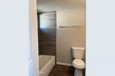 210/212 W Blacklidge Drive, Tucson, AZ 85705 - Photo 15