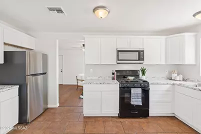 2912 N Bentley Avenue, Tucson, AZ 85716 - Photo 5