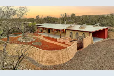 4231 N Bidahochi Drive, Tucson, AZ 85749 - Photo 1