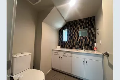 898 E Millenium Court, Tucson, AZ 85719 - Photo 5