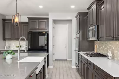 2340 W Virgo Street, Oro Valley, AZ 85742 - Photo 7