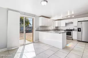 6042 E 33rd St, Tucson, AZ 85711 - Photo 17