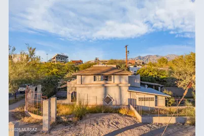 230 N Warren Avenue, Tucson, AZ 85719 - Photo 23