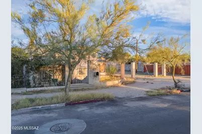230 N Warren Avenue, Tucson, AZ 85719 - Photo 31