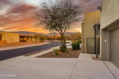 13121 N Humphreys Peak Drive, Oro Valley, AZ 85755 - Photo 33