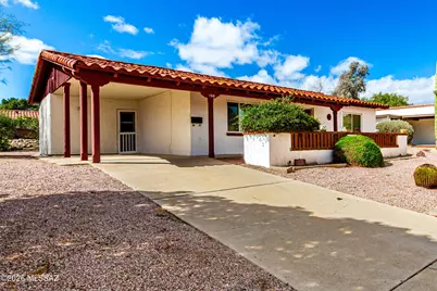 130 E Los Arcos, Green Valley, AZ 85614 - Photo 3