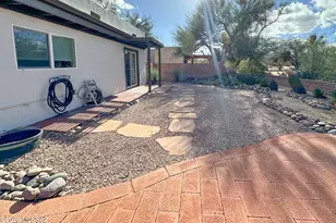 1525 N Paseo Del Cervato, Green Valley, AZ 85614 - Photo 19