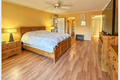 1525 N Paseo Del Cervato, Green Valley, AZ 85614 - Photo 9