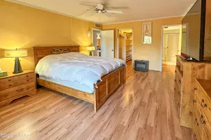 1525 N Paseo Del Cervato, Green Valley, AZ 85614 - Photo 9