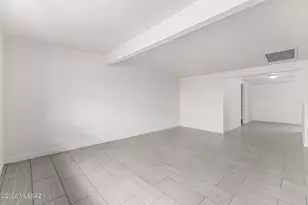 7259 E Eastview Dr, Tucson, AZ 85710 - Photo 5