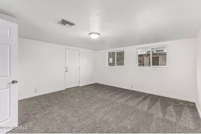 7259 E Eastview Drive, Tucson, AZ 85710 - Photo 15