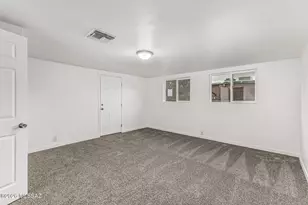 7259 E Eastview Dr, Tucson, AZ 85710 - Photo 15