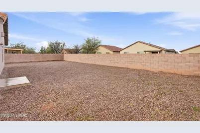 5556 S Desert Redbud Drive, Tucson, AZ 85757 - Photo 5