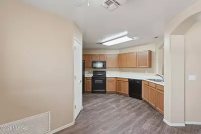 5556 S Desert Redbud Drive, Tucson, AZ 85757 - Photo 27